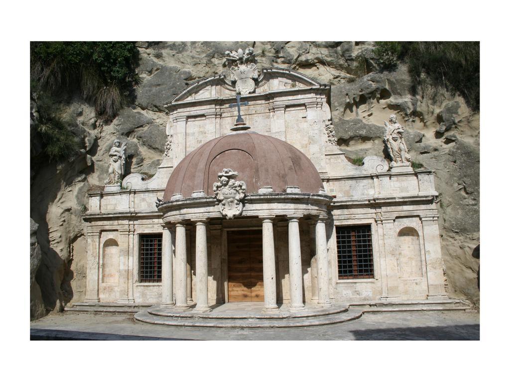 Meravilla Ascoli Piceno Exterior foto